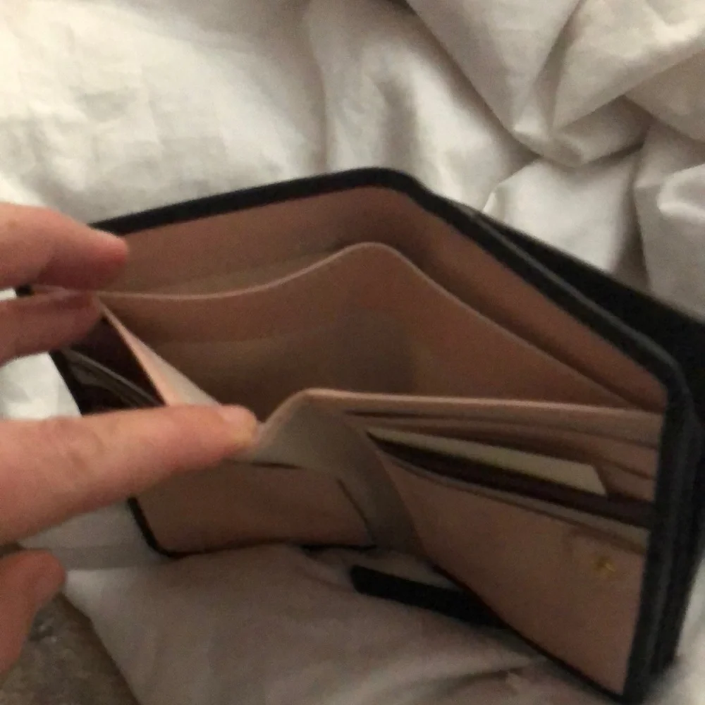 Radley London Black Wallet with Scotty Dog Logo Half Zip Half Cards New - Picture 4 of 5